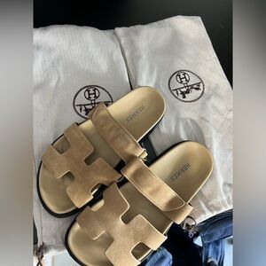 Inspired beige sandals